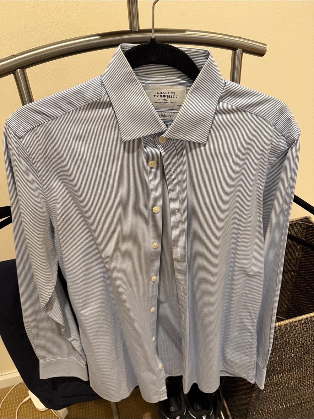 Charles Tyrwhitt Light Blue Pinstripe Men's Dress Shirt